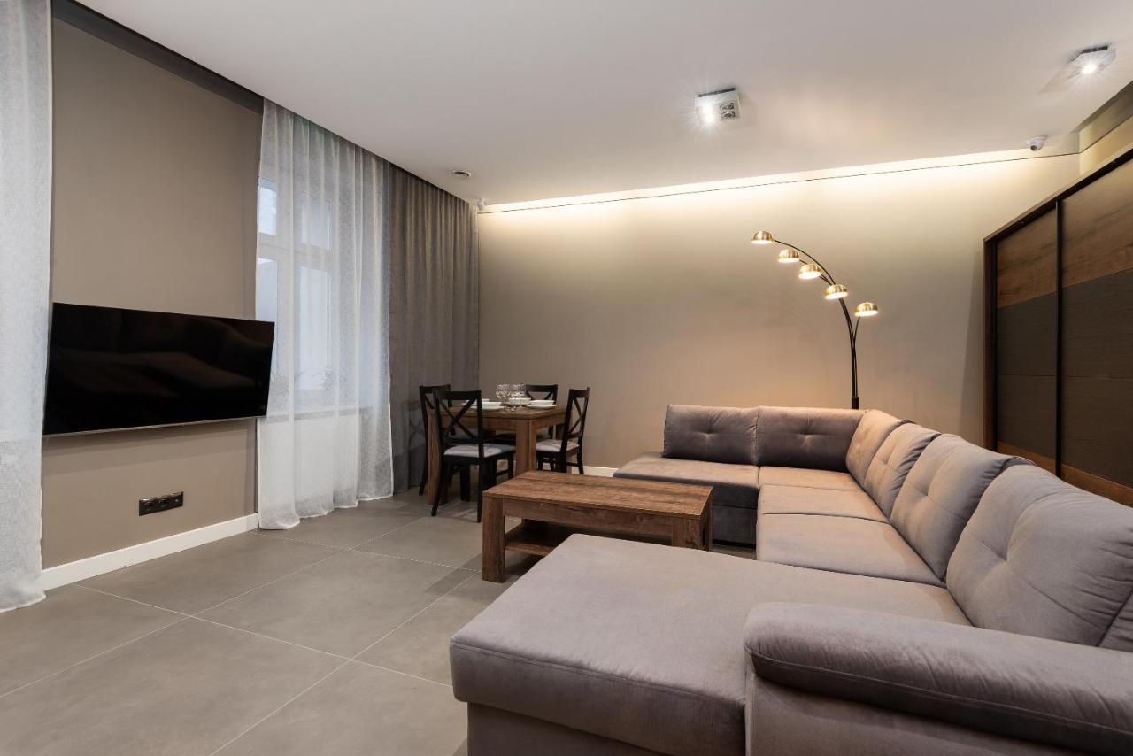 Apartament Platynowy - Centrum Gliwic Z Parkingiem Gliwice Exterior foto